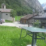 Maisonnette De Montagne *
