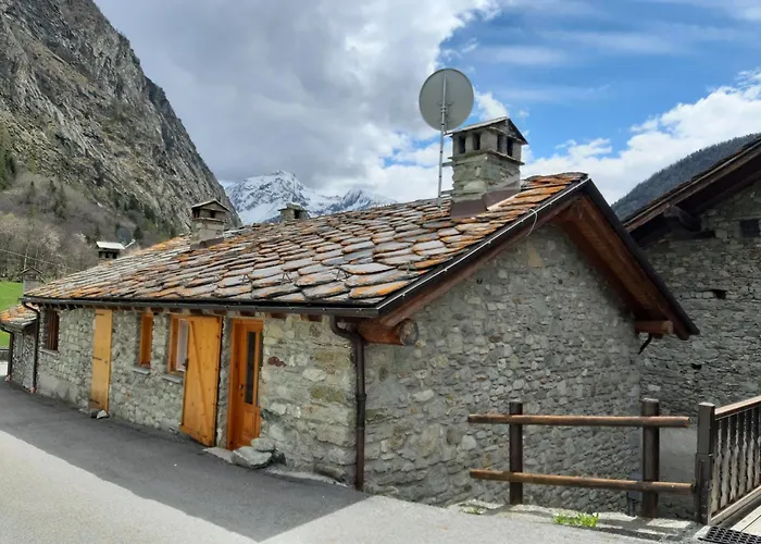 Maisonnette De Montagne * Ollomont